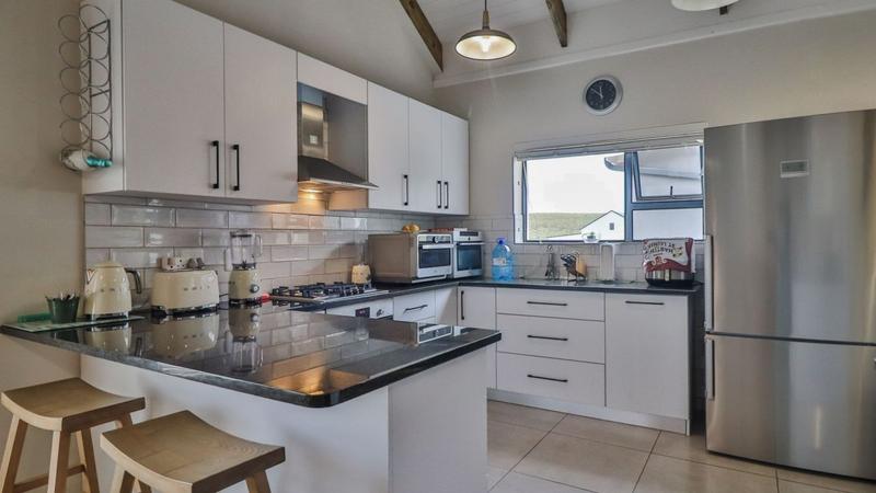 3 Bedroom Property for Sale in Stilbaai Wes Western Cape